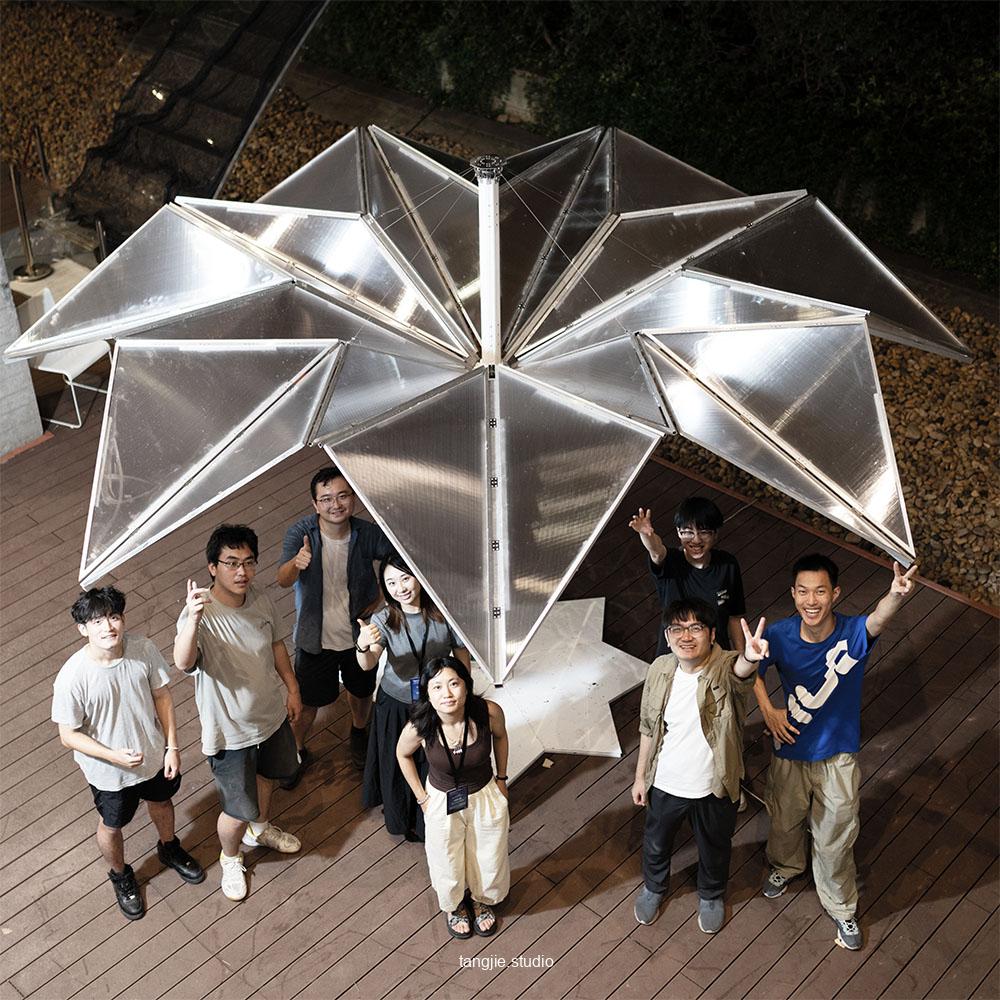 Deployable Umbrella